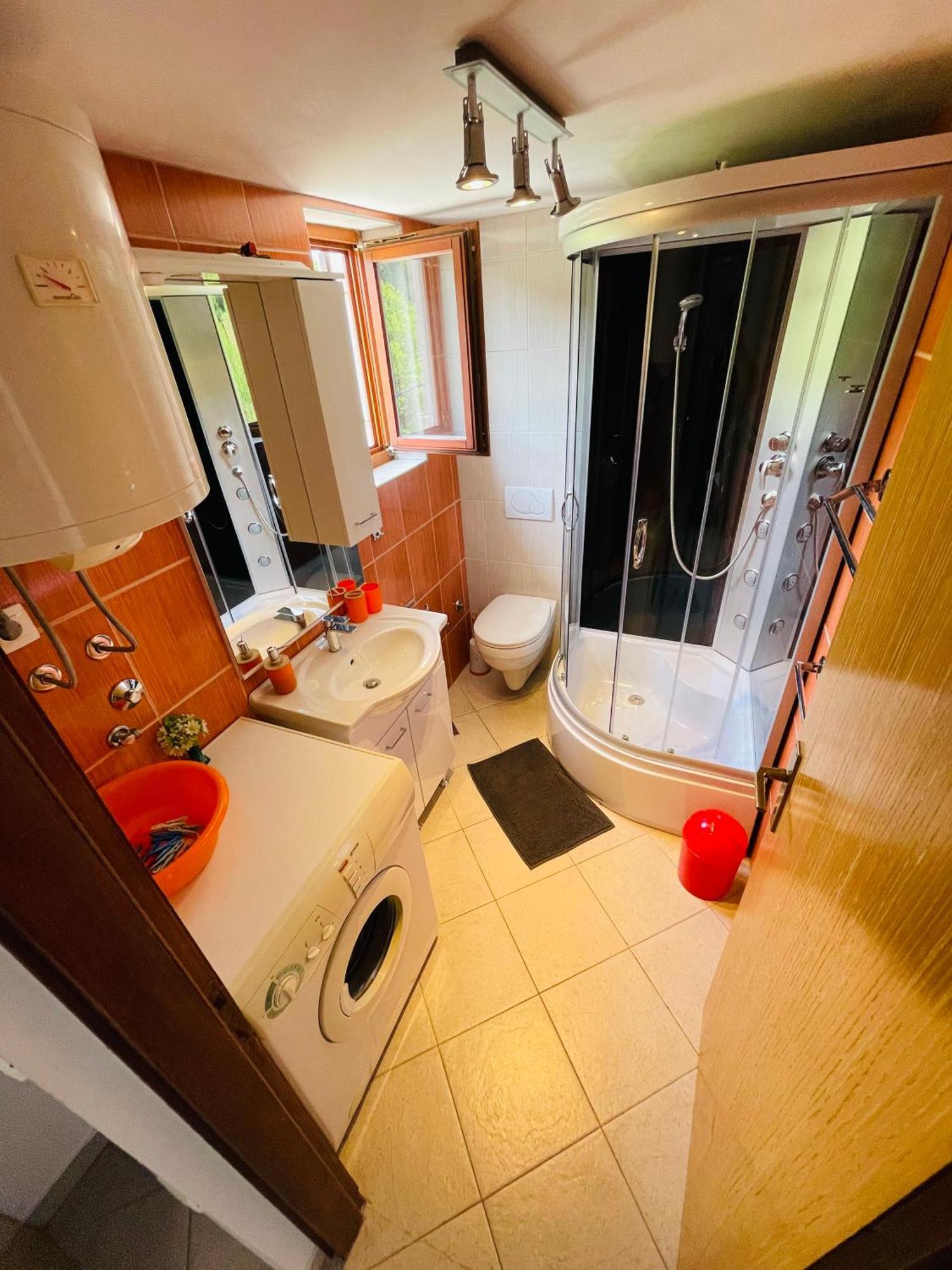 Apartments Kordic Vis Exterior photo
